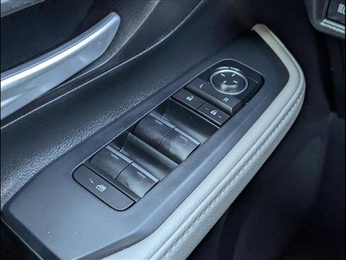 Used 2024 Toyota Grand Highlander XLE image 22