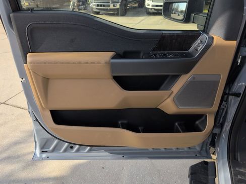 New 2026 Ford F350 Lariat w/ Black Appearance Package image 26