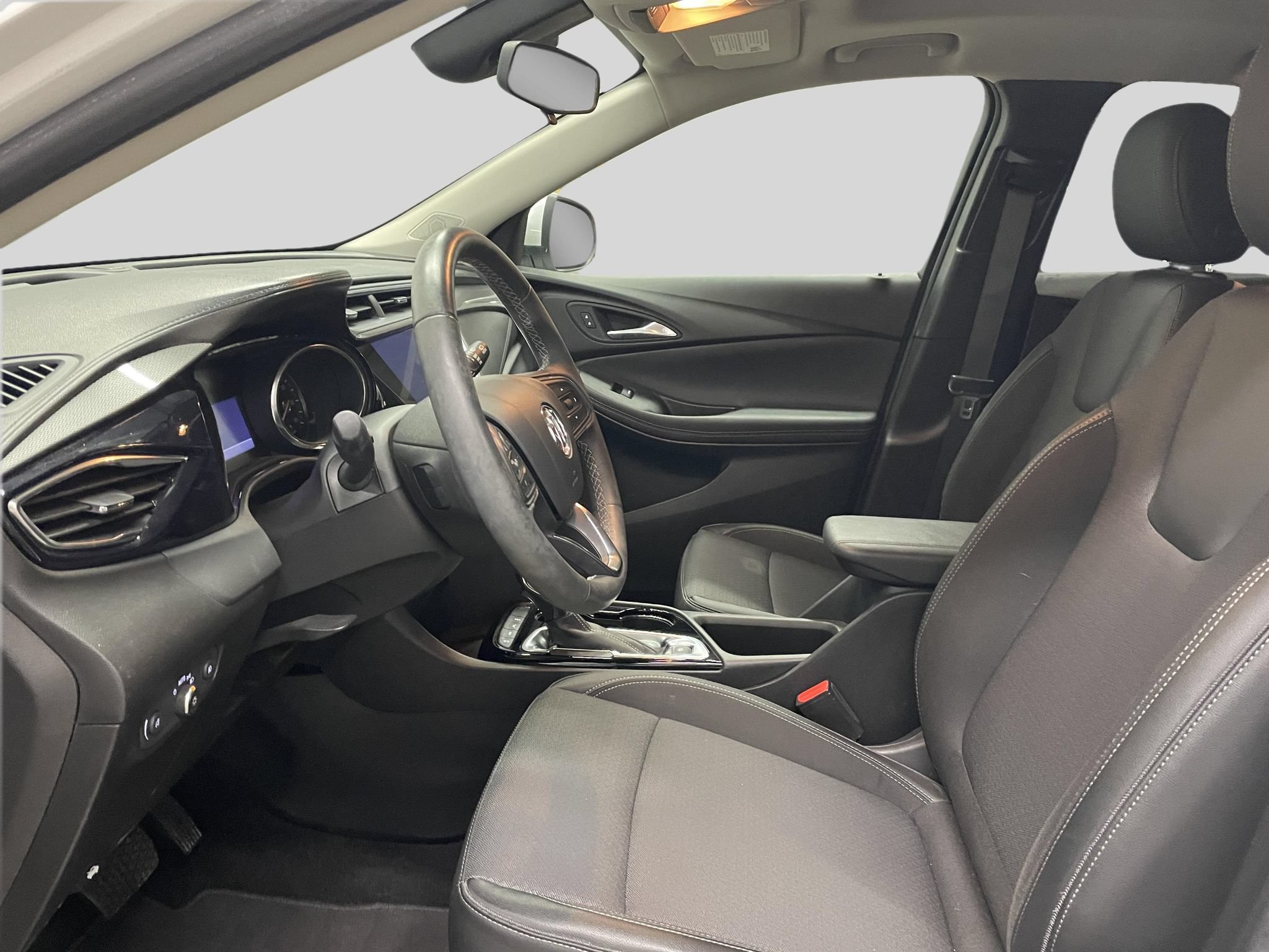 Used 2022 Buick Encore GX Select w/ Experience Buick Package AWD/4WD image 18