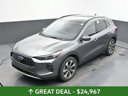 Used 2024 Ford Escape Platinum AWD/4WD image 19
