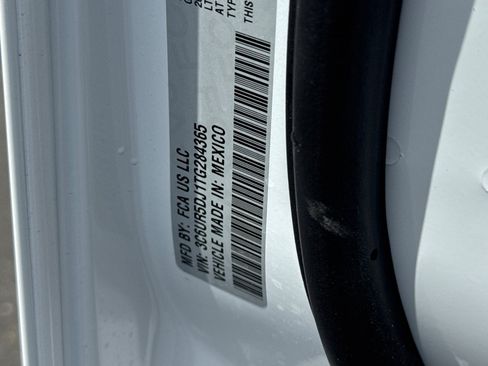 New 2026 RAM 2500 Big Horn AWD/4WD image 27