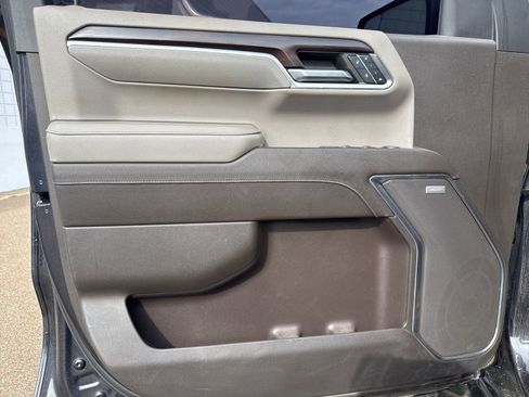 Used 2022 GMC Sierra 1500 SLT w/ SLT Convenience Package image 20