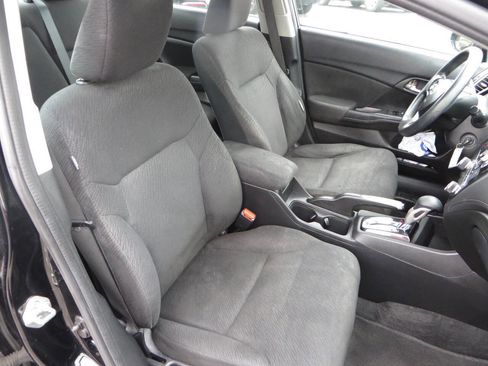 Used 2013 Honda Civic LX image 29