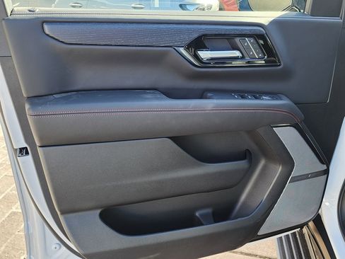 New 2026 GMC Yukon XL AT4 Ultimate image 12