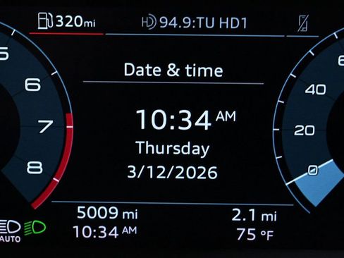 Used 2025 Audi Q3 2.0T Premium w/ Convenience Package image 12