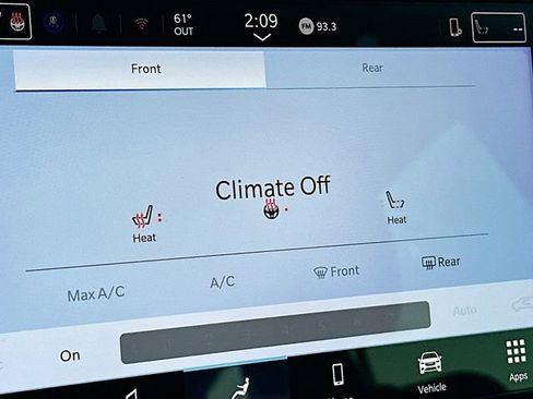 Used 2025 Chrysler Pacifica Select image 19