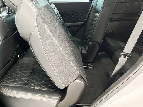 Used 2022 Mitsubishi Outlander SEL image 30