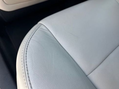 Used 2013 Toyota Avalon XLE FWD image 13