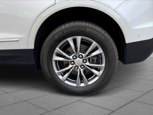 Used 2022 Cadillac XT5 Premium Luxury w/ Technology Package image 10