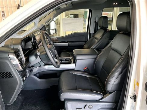 New 2026 Ford F350 Lariat w/ Black Appearance Package AWD/4WD image 11