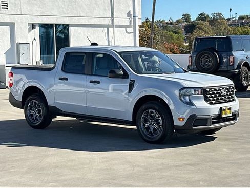 New 2026 Ford Maverick XLT w/ Equipment Group 301A image 3