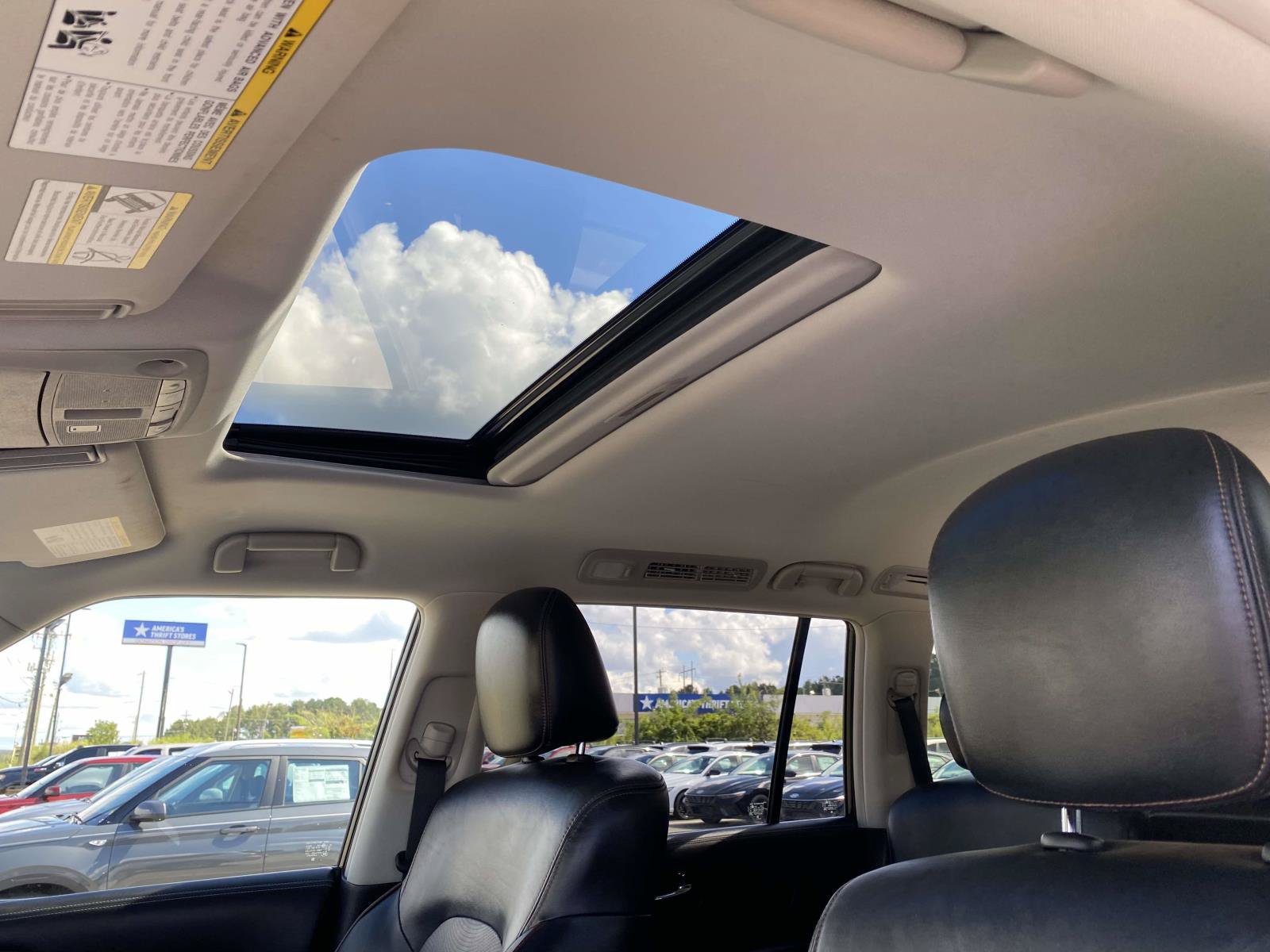 Used 2019 Nissan Armada 2WD image 14