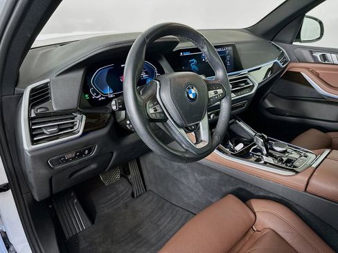 Used 2023 BMW X5 xDrive45e w/ Climate Comfort Package image 13
