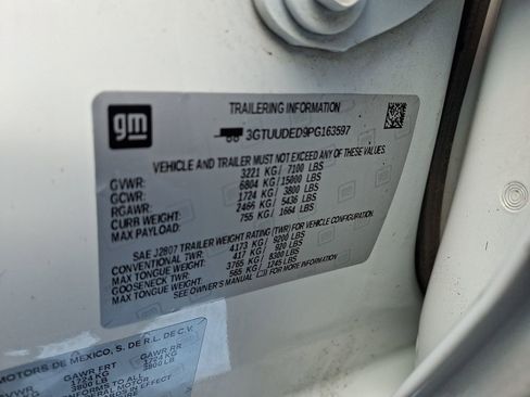 Used 2023 GMC Sierra 1500 SLT w/ SLT Premium Package image 26