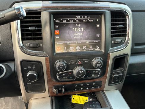 Used 2014 RAM 2500 Laramie w/ Protection Group AWD/4WD image 11
