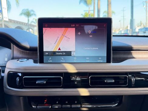 Used 2023 Lincoln Aviator Reserve image 24