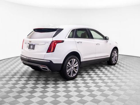 New 2025 Cadillac XT5 Premium Luxury AWD/4WD image 6