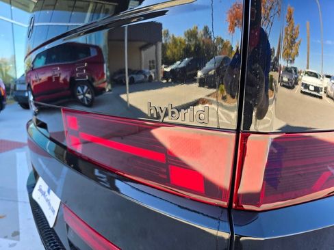 Used 2025 Hyundai Santa Fe Calligraphy FWD image 34