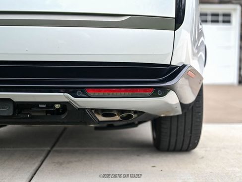 Used 2025 Land Rover Range Rover SE image 65