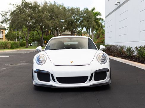 Used 2015 Porsche 911 GT3 image 3