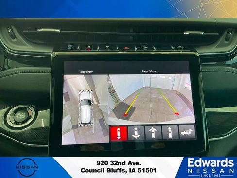 Used 2022 Jeep Grand Cherokee Trailhawk w/ Advanced Protech Group II AWD/4WD image 27