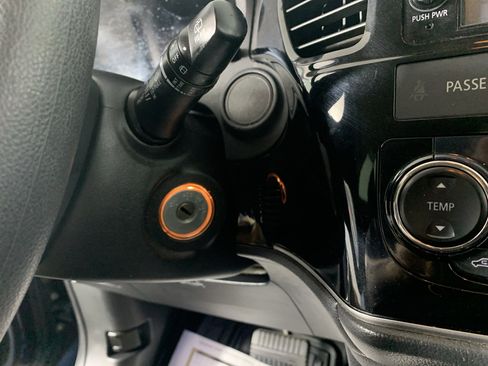 Used 2018 Mitsubishi Outlander ES image 18