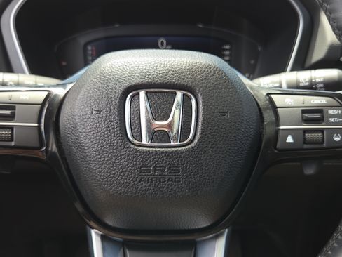 Certified 2024 Honda Pilot Elite image 30