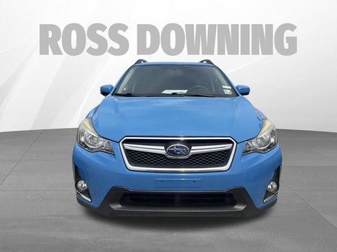 Used 2016 Subaru Crosstrek 2.0i Premium w/ Moonroof Package AWD/4WD image 2