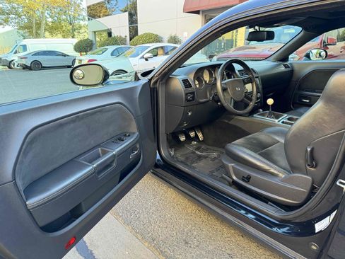 Used 2010 Dodge Challenger SRT8 w/ SRT Option Group II image 36