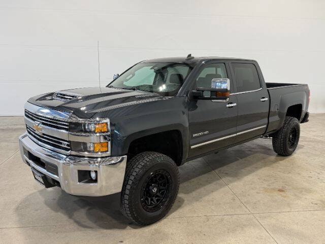 Used 2018 Chevrolet Silverado 2500 LTZ w/ Duramax Plus Package AWD/4WD image 2