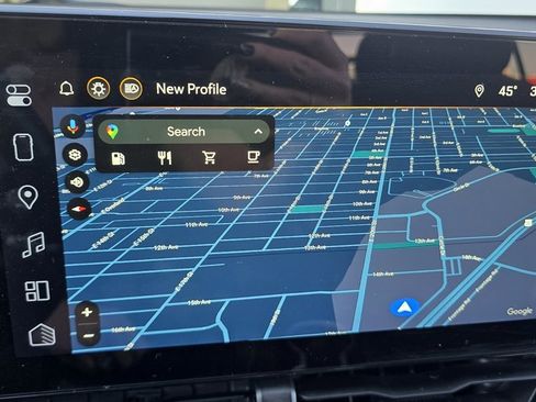 Used 2025 Chevrolet Equinox LT image 22