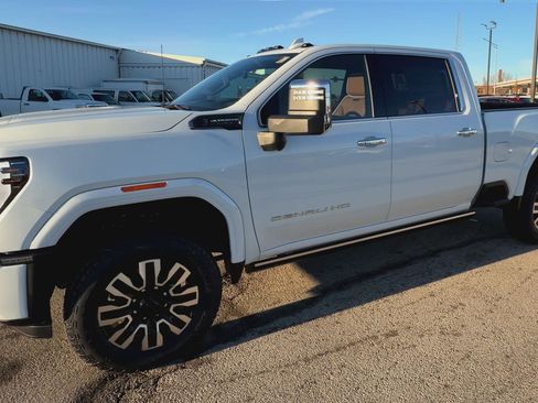 New 2026 GMC Sierra 3500 Denali Ultimate image 4