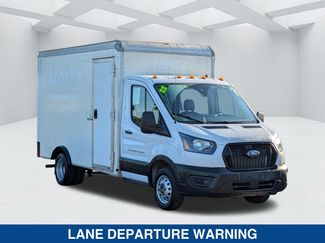 Used 2022 Ford Transit 350 DRW RWD video 3