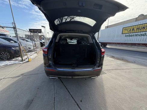 Used 2020 Buick Enclave Essence w/ Sound and Sites Package image 22