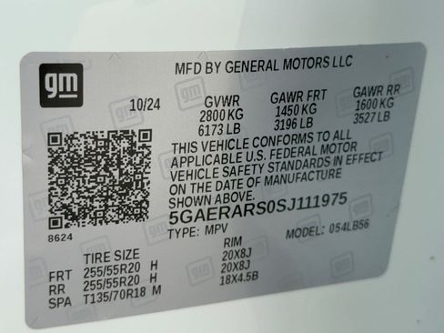 Used 2025 Buick Enclave Preferred w/ LPO, Floor Liner Package FWD image 31