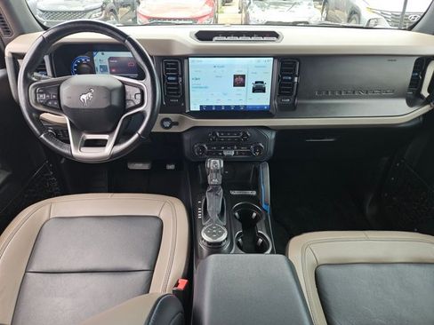 Used 2022 Ford Bronco Wildtrak AWD/4WD image 21