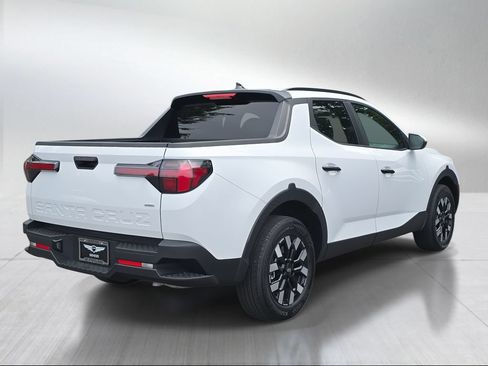 Used 2025 Hyundai Santa Cruz SEL AWD/4WD image 3