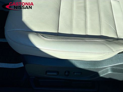 Used 2019 Ford Escape Titanium w/ U9j03 - Titanium Tow Package image 26