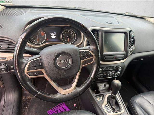 Used 2017 Jeep Cherokee Limited FWD image 9