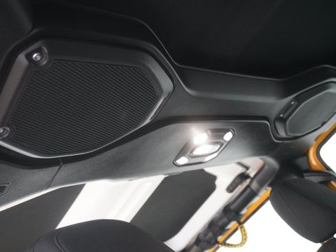 Used 2021 Jeep Wrangler Unlimited Sport AWD/4WD image 18