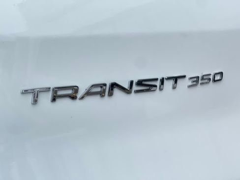 Used 2018 Ford Transit 350 XLT image 34