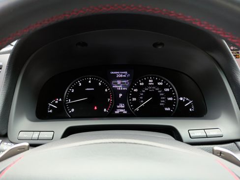 Used 2015 Lexus LS 460 RWD image 14