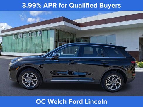 Certified 2025 Lincoln Corsair FWD w/ Equipment Group 101A image 8