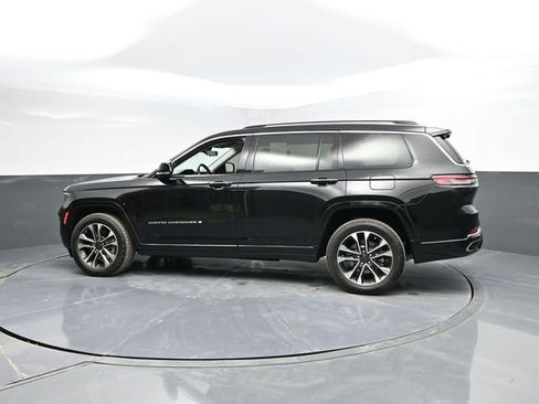 Used 2021 Jeep Grand Cherokee L Overland w/ Luxury Tech Group IV image 6