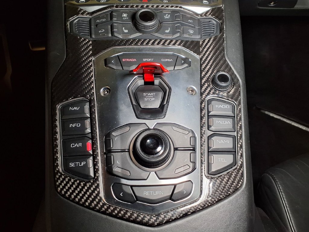 Used 2012 Lamborghini Aventador LP 700-4 AWD/4WD image 6