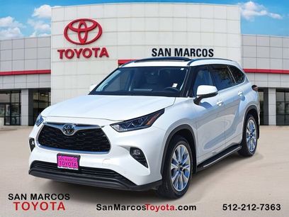 Used 2023 Toyota Highlander Limited