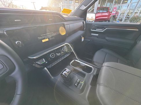 New 2026 GMC Sierra 1500 Denali image 25
