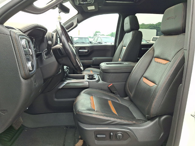Used 2021 GMC Sierra 1500 AT4 w/ AT4 Premium Package AWD/4WD image 2