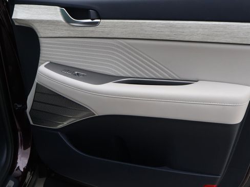 Used 2025 Hyundai Palisade Calligraphy image 17