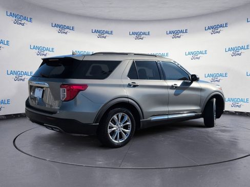 Used 2020 Ford Explorer XLT w/ Equipment Group 202A image 4